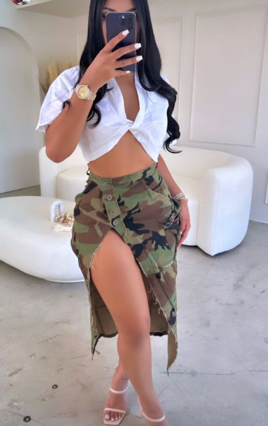 CAMO SIDE PIECE SKIRT